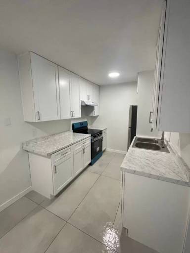 Main picture of 6108 SW 9th Pl