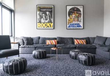 Main picture of Journal Squared Apartments