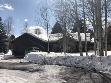 Main picture of 3235 S Double Tree Dr
