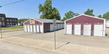 Main picture of 1059 S Main St