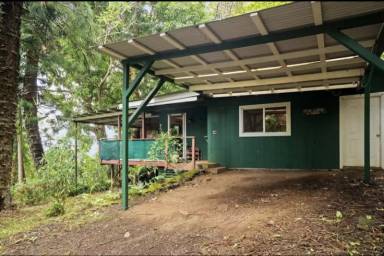Main picture of 82-1132 Greenwell Mountain Rd