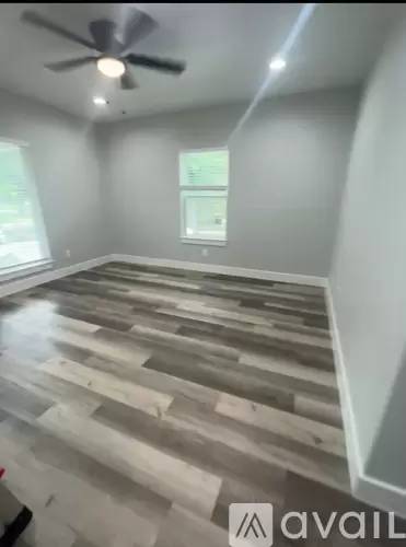Main picture of 2754 W 12th St