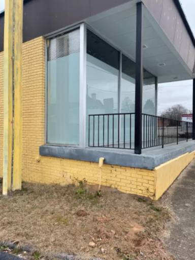 Main picture of 37 E Currahee St