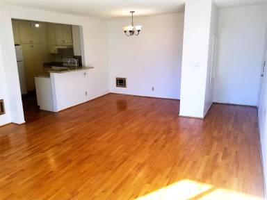 Main picture of 360 S Euclid Ave