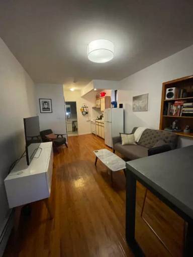 Main picture of 98 Orchard St