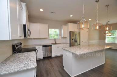 Main picture of 225 Theys Mill Way