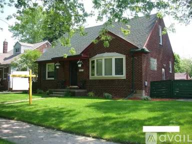 Main picture of 6621 King Ave