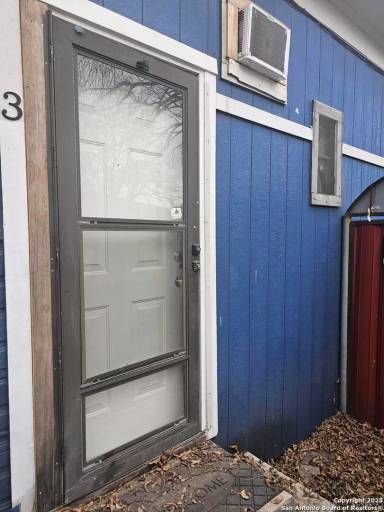 Main picture of 340 McKinley Ave