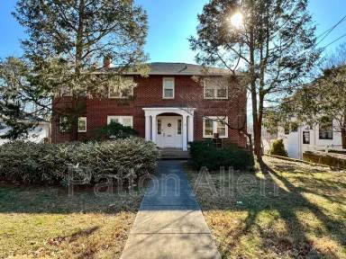Main picture of 38 Maney Ave