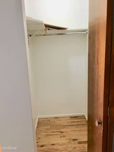 Main picture of 4501-4515 N Malden St