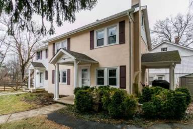 Main picture of 8 Jefferies Ave