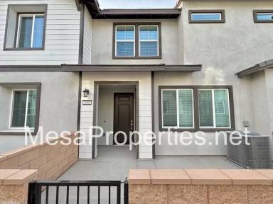 Main picture of 2601 Cloudview Privado