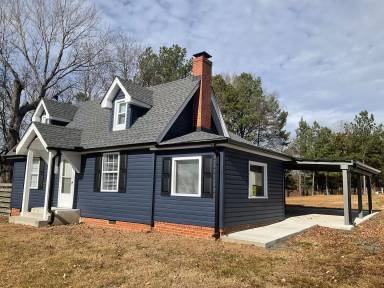 Main picture of 5121 Wake Forest Rd