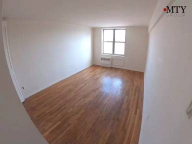 Main picture of 5530 97th Pl