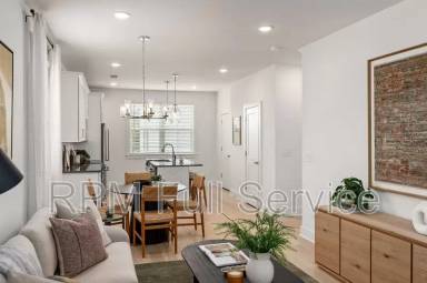 Main picture of 716 N DuPont Ave