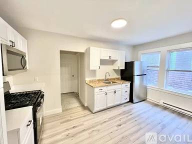 Main picture of 112 Adams St