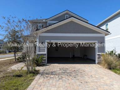 Main picture of 100 Golden Fern Dr
