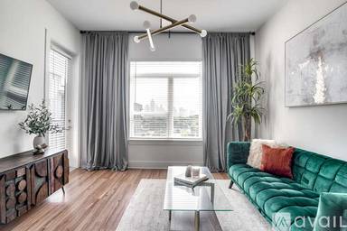 Main picture of 2 Interlock Ave