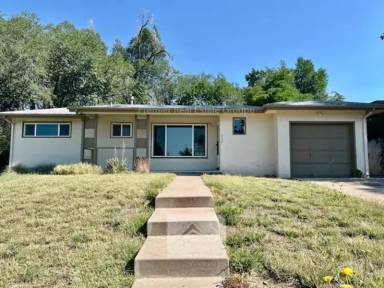 Main picture of 236 Esther Dr