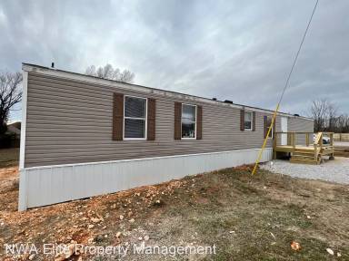 Main picture of 3201 E Don Tyson Pkwy
