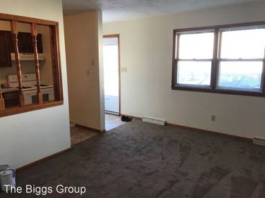 Main picture of 735 N Pierce Ave