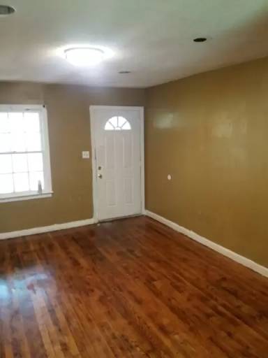 Main picture of 307 Woody Dr