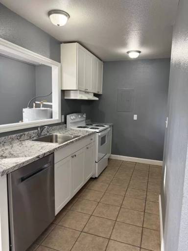 Main picture of 1801B Iola Dr