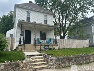 Main picture of 770 Stewart Ave