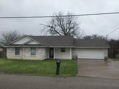 Main picture of 709 W Main St