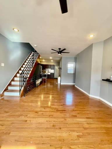 Main picture of 2125 W Seybert St