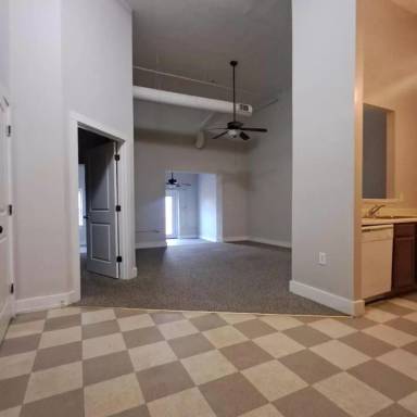 Main picture of 115 Washington Ave