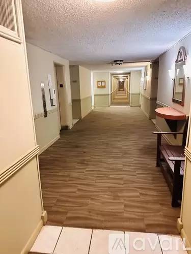 Main picture of Rosemont Plaza