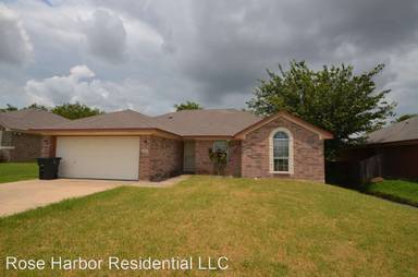 Main picture of 3905 Bade Dr