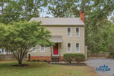 Main picture of 1612 Greenfield Dr