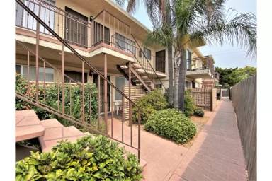 Main picture of 4765 W Mountain View Dr