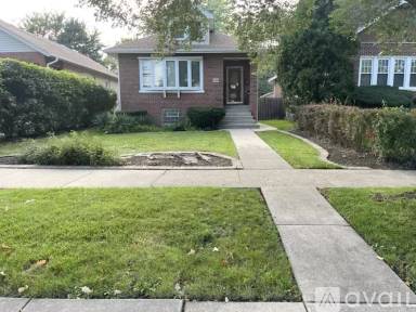 Main picture of 1428 Fowler Ave