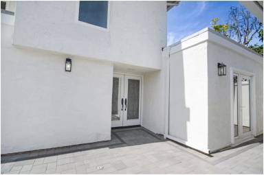 Main picture of 28125 Palmetto Ct