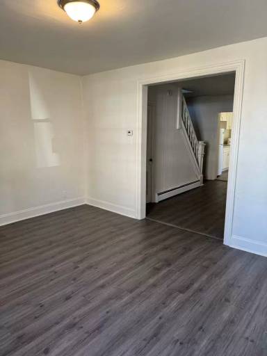 Main picture of 132 Chew St
