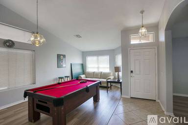 Main picture of 5320 W Taro Ln