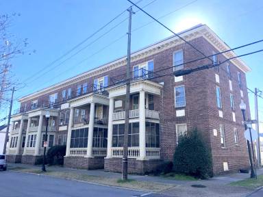 Main picture of 301-307 Bank St