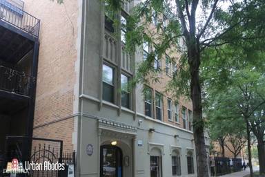 Main picture of 5054 N Winthrop Ave