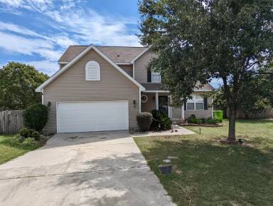 Main picture of 685 Thornhill Dr