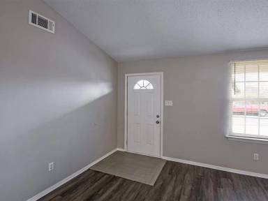 Main picture of 4467 Ryans Run Rd