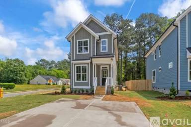 Main picture of 421 Rose Ln