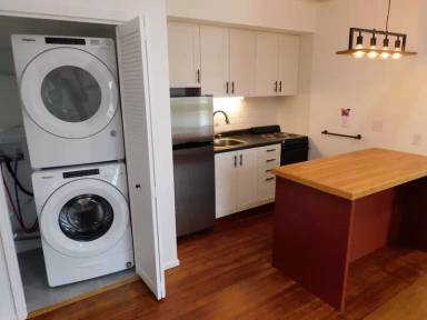 Main picture of 836 Indiana Street