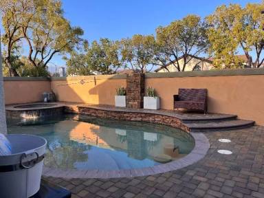 Main picture of 13768 Dogwood Ct