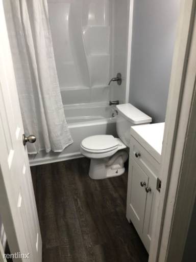 Main picture of 37 Robinson Landing Rd