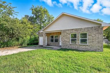 Main picture of 4517 Henry St