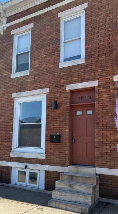 Main picture of 1814 N Milton Ave