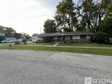 Main picture of 274 Lake St